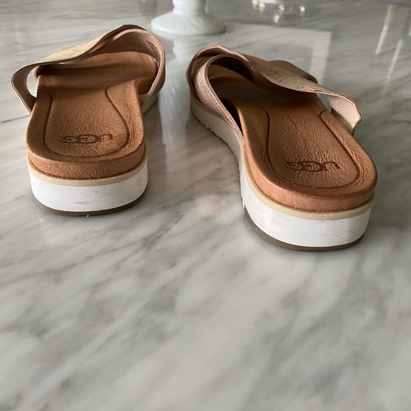 Rose Gold & Cork UGG Slides - Picture 3 of 5